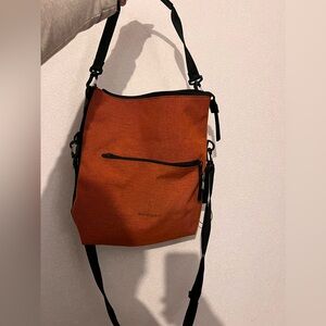 Sherpani Crossbody bag